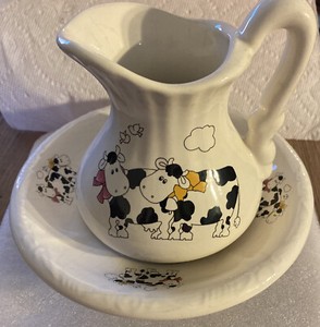 Vintage Athena of California Pitcher & Wash Basin Set-Cute COW Theme RARE!!