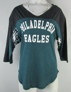 Philadelphia-Eagles-Women-039-s-G-III-Green-Short-Sleeve-V-Neck-NFL