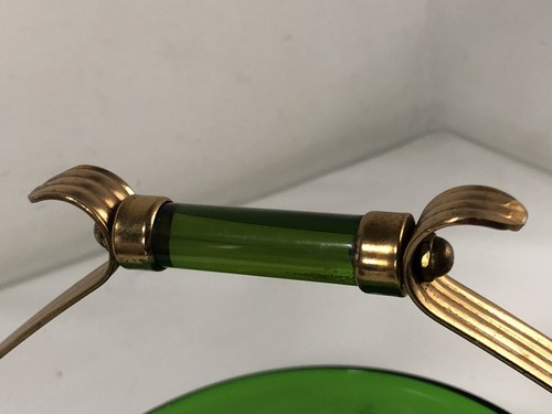 PADEN CITY EMERALD GLO ART DECO CANDY DISH, STAR PATTERN, BRASS HANDLE - Picture 7 of 10