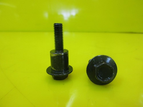 05 2005 YAMAHA CAM CHAIN TENSIONER DAMPER BOLT BOLTS RS VECTOR NYTRO RAGE - Picture 2 of 5