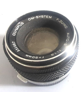 Olympus 50mm f/1.8 MF Prime Lens Manual Focus Silver nose OM Mount, working