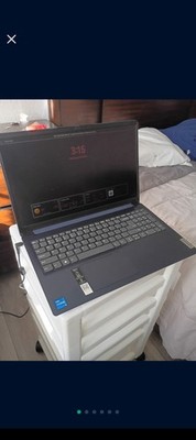 Lenovo IdeaPad 1i Laptop 15.6'' Touch, I3-1215U, 8GB RAM