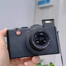 Leica D-LUX 5 Digital Camera 10.1MP 3.8x Optical Zoom 720p HD Video Recording