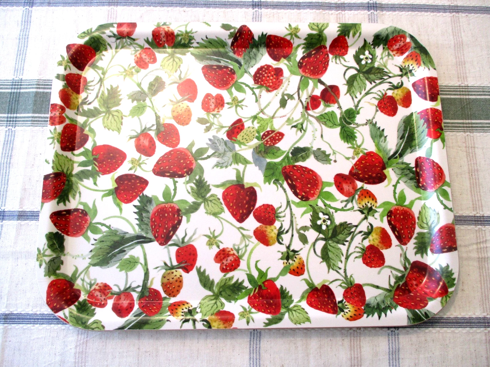 Strawberry Garden Birch Tray - Thumbnail 5