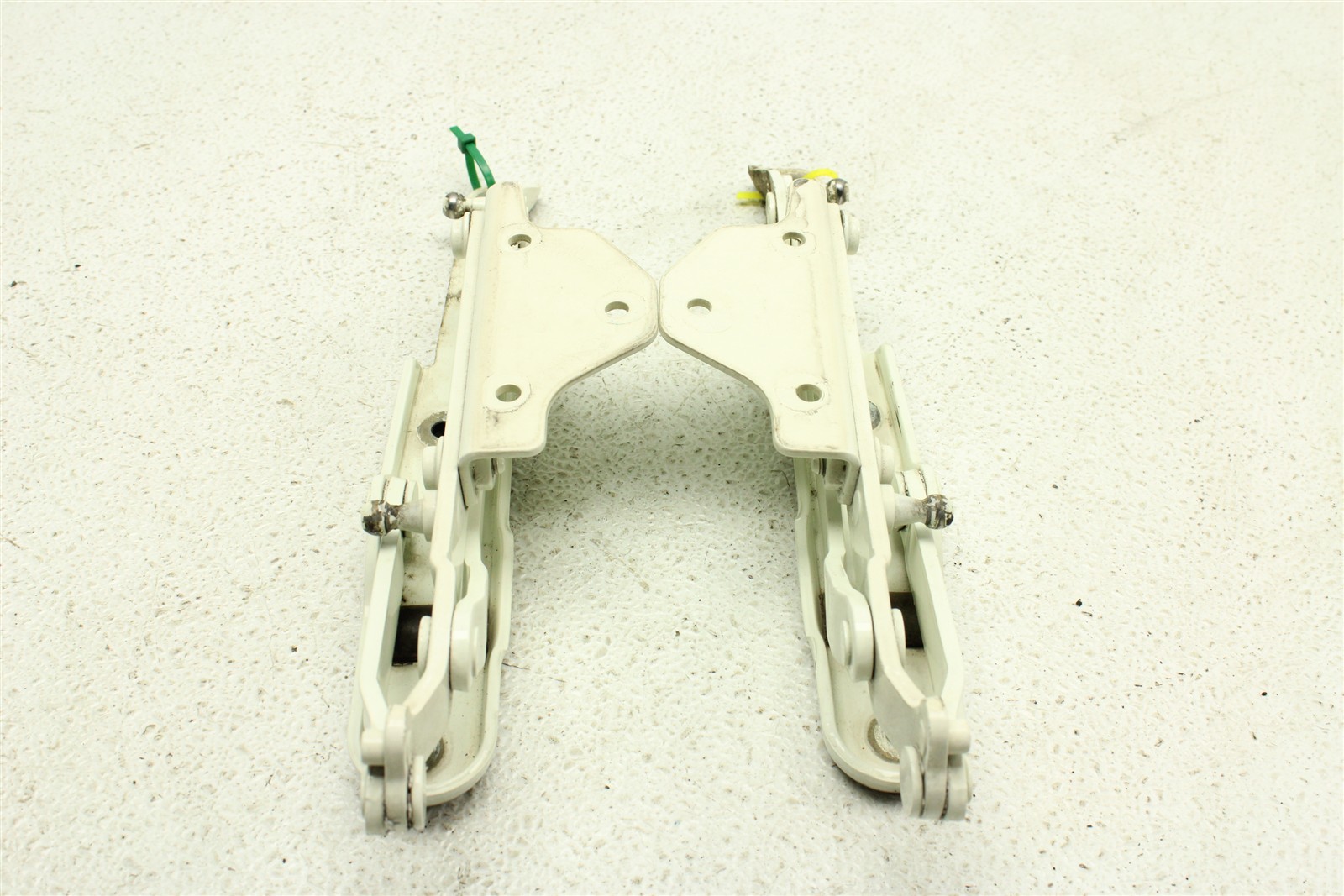 2013 Maserati GranTurismo Rear Trunk Hinge Set Left And Right Factory OEM 08-13 