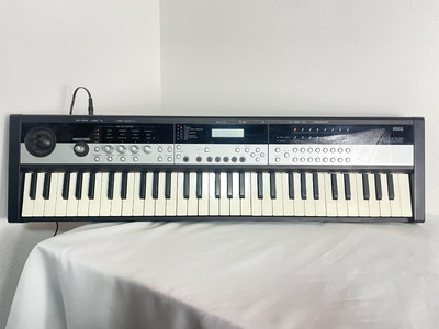 KORG microSTATIONです♪ Korg Microstation 61 Keys Keyboard Synthesizer w/ soft case