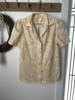 Vintage Medium Short Sleeve Button Up Shirt Yellow Beige White Floral Casual