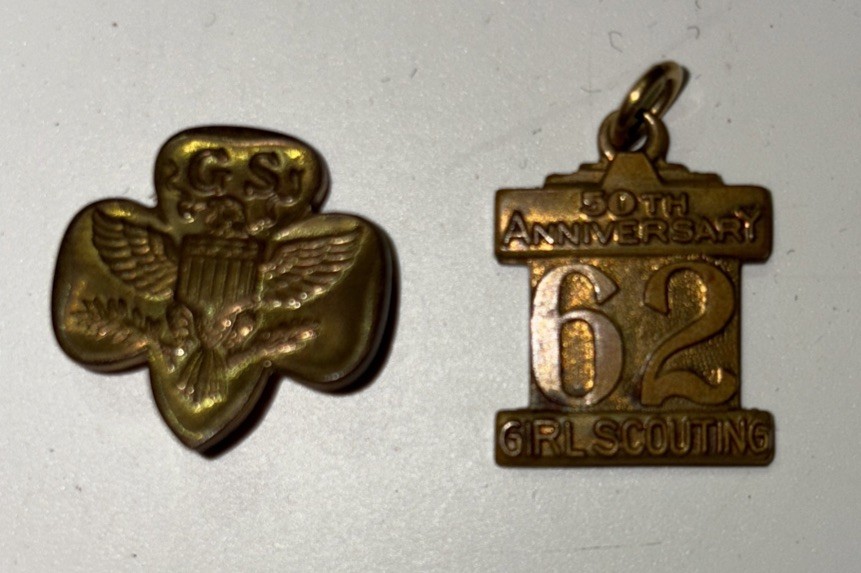 Picture 1 of 2