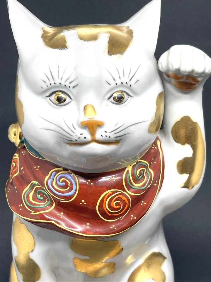 Estátua japonesa antiga Maneki Neko Kutani porcelana dourada gato figura 9,75” - Imagem 4 de 4