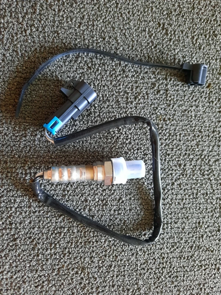 AUTOFOREVER #234-4112 O2 ДАТЧИК/4 ПРОВОДА: ПОДХОДИТ ДЛЯ МНОГИХ GM АВТОМОБИЛЕЙ 2002-07/4.3L-6.2L - Изображение 2 из 3