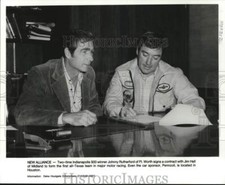 1980 Press Photo Jim Hall And Indianapolis 500 Car Race Winner Johnny Rutherford