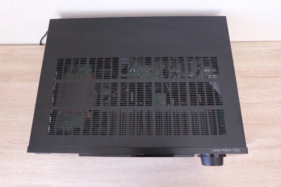 Yamaha RX-V565 7.1 Channel A/V HDMI Stereo Receiver - Tested Works Perfect - Image 4 of 4