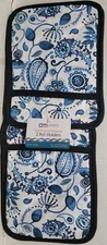 Set Of 2 Heat Resistant Pot Holders w/Neoprene back(7x9")BLUE FLOWERS,PAISLEY,AM