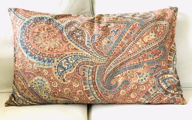 Nwot Pottery Barn Gayle Reversible Paisley Lumbar Pillow 16 X 26
