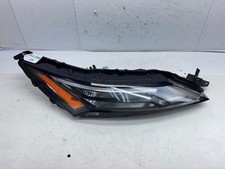 2021 2022 2023 2024 Nissan Rogue Led front Right OEM Headlight running light