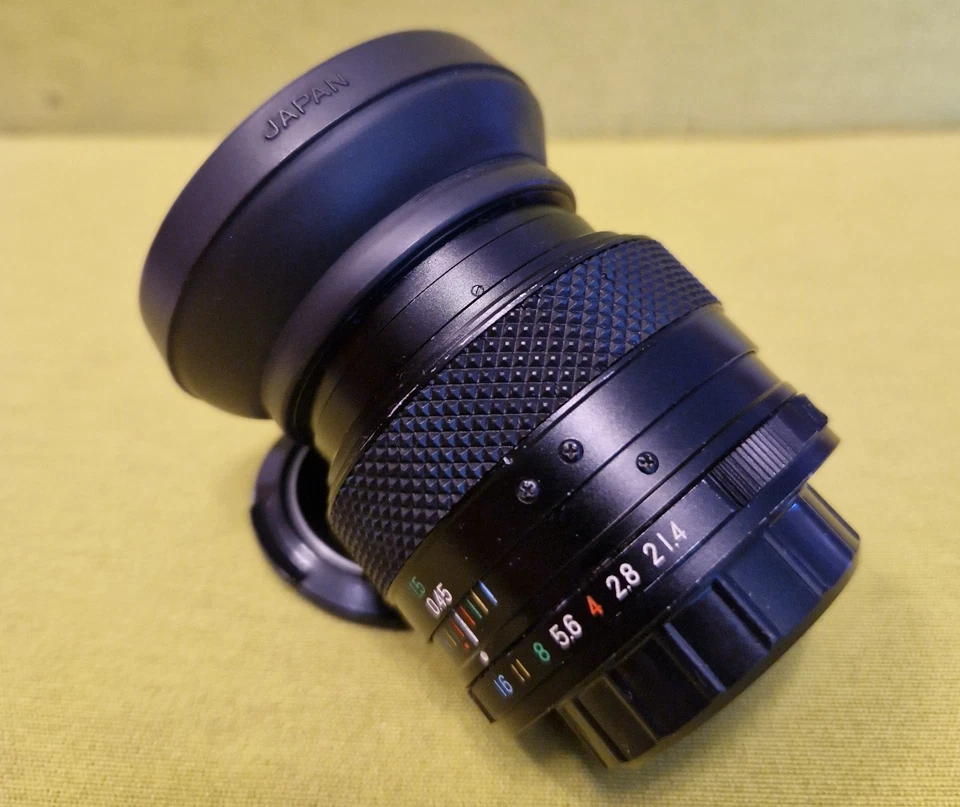 EBC Fujinon 50mm 1:1.4 Monture M42 à vis. Parfait état. bouchons, pare-soleil* - Photo 2/4