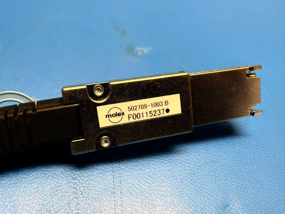 Hitachi 3276137-A ENC 1m Model K1BS External Mini SAS SFF-8088 to SFF-8088 - Image 4 of 4