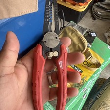 Milwaukee7.75 in. Combination Electricians 6-in-1 Wire Stripper/Cutter Pliers