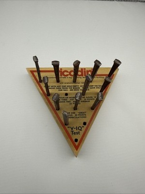 Vicodin V-IQ Test Game Puzzle Pharmaceutical Promo Vtg Missing 2 Pegs