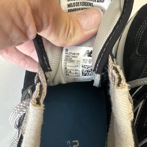 Size 7 - New Balance 574 Core Black W - Picture 10 of 12