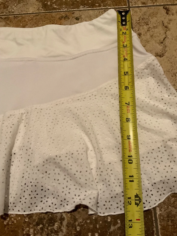 LIJA БЕЛЫЙ ТЕННИС/ПИКЛБОЛ SKORT (РАЗМЕР МАЛЕНЬКИЙ) - Изображение 2 из 4