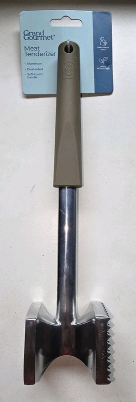 Grand Gourmet Meat Tenderizer Aluminum Metal Kitchen Hammer Brand New With Tags