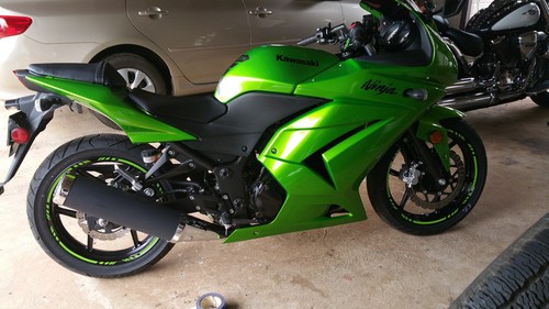 CINTA CALCOMANÍA DE RUEDA A RAYAS DE LLANTA DE MOTOCICLETA PERSONALIZADA KAWASAKI NINJA 250 250R 500R 650R - Imagen 8 de 38