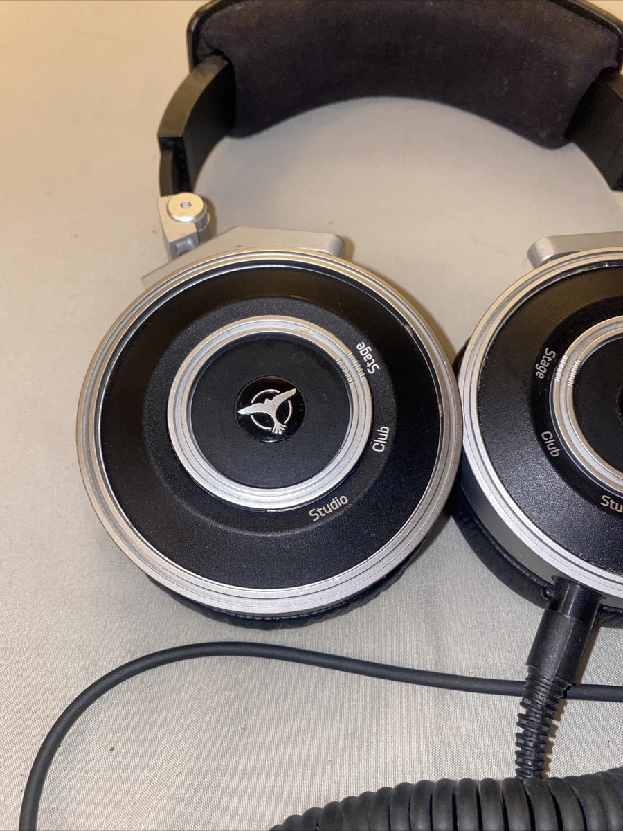 AKG k267 Tiesto Reference DJ Headphones