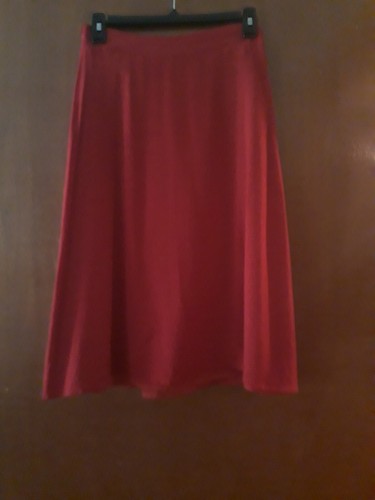 Forever 21 Red Skirt Size Small - Picture 3 of 7