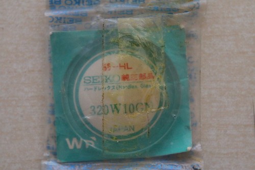 Genuine NOS Seiko Watch Crystals - Various shapes & sizes 5 of 23 - Picture 59 of 65