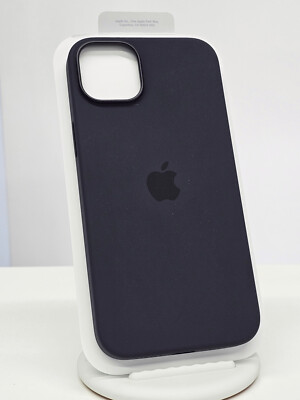 Genuine Apple iPhone 14 Plus Silicone Case w/Magsafe - Midnight