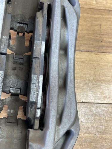 🚘 2019 - 2024 AUDI A6 C8 FRONT RIGHT BRAKE CALIPER ASSEMBLY 4N0615106CA OEM 🟢 - Picture 10 of 19