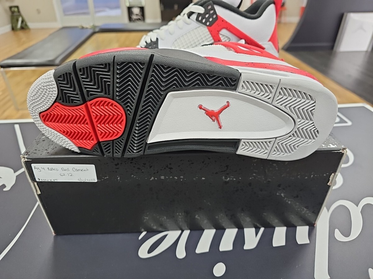 AIR JORDAN 4 RETRO 