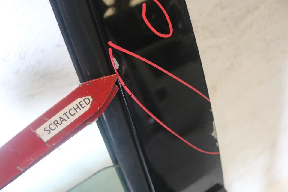 2005-2006 LINCOLN NAVIGATOR LEFT FRONT DOOR - Изображение 3 из 4