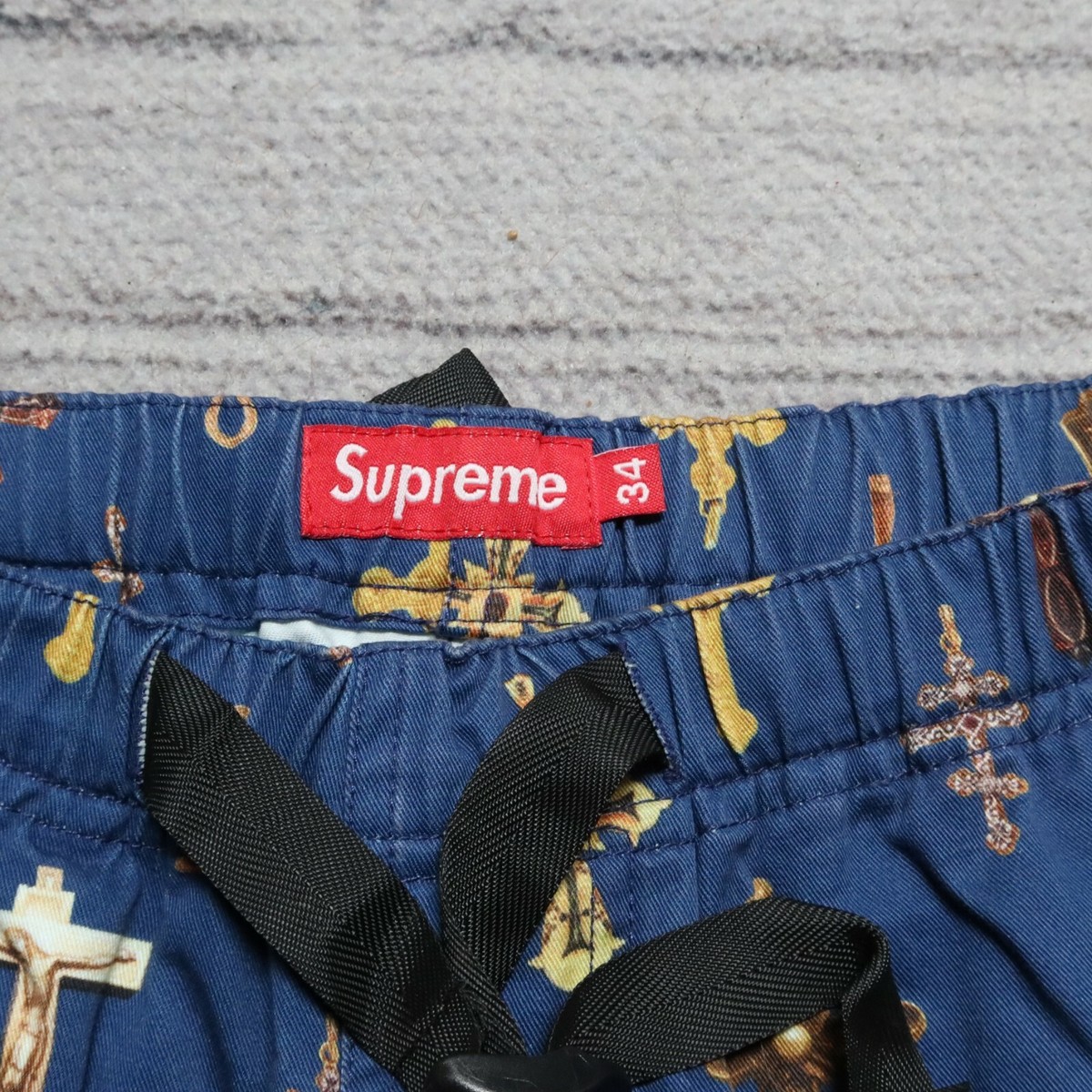 Supreme Cross Print Shorts Size 34 Vtg Rare | eBay Supreme Cross Print Shorts Size 34 Vtg Rare | eBay