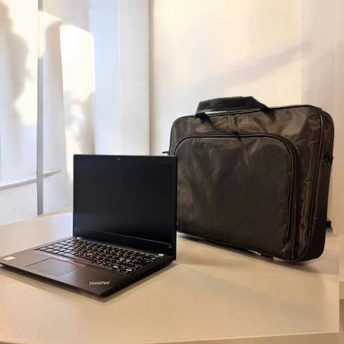 Lenovo THINKPAD X13 i5 10.Gen 8GB 256GB SSD Win11 Pro + Sacoche Gratuit