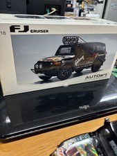 AutoArt FJ Cruiser 1/18 Model Car Rare JDM Limited Edition High Detail