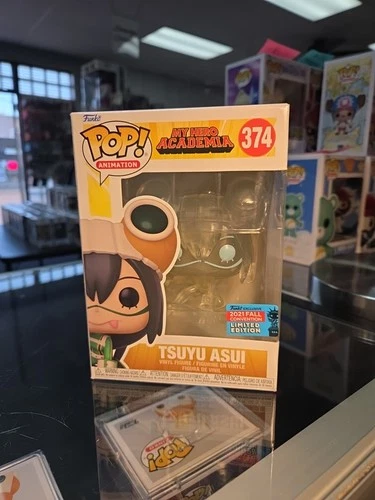 Funko Pop! Vinyl: My Hero Academia - Tsuyu (Exclusive) #374 Ships With Protector