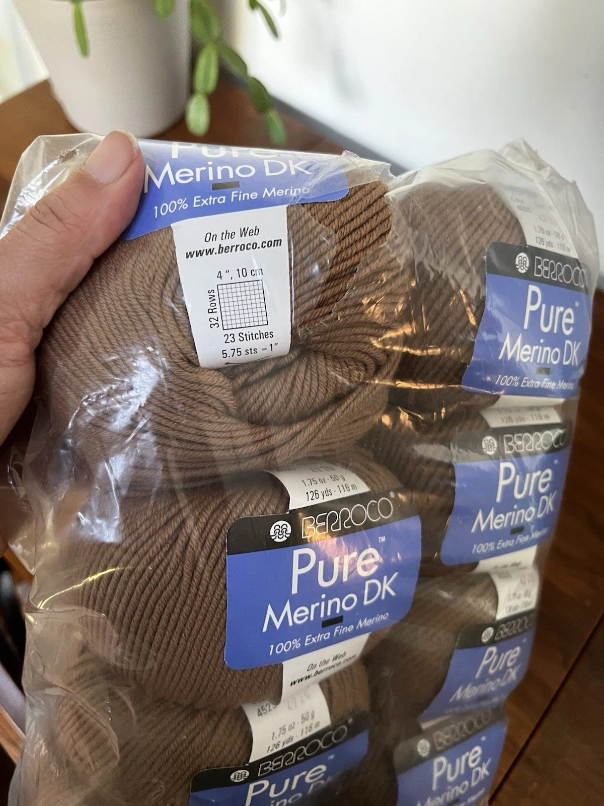 Berroco PURE MERINO Extra Fine Yarn (Lot of 10) Color #4523 Tan NEW DISCONTINUED - product detail image 4
