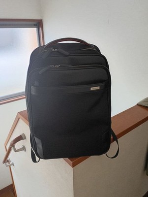 Samsonite Business Rucksack schwarz funktionale Aufbewahrung aus Japan