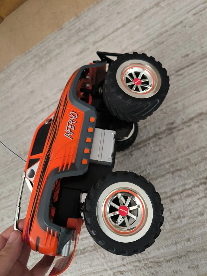 Carrera  RC Inferno Monster Ferngesteuertes Monster Truck Pick Up - Bild 3 von 4