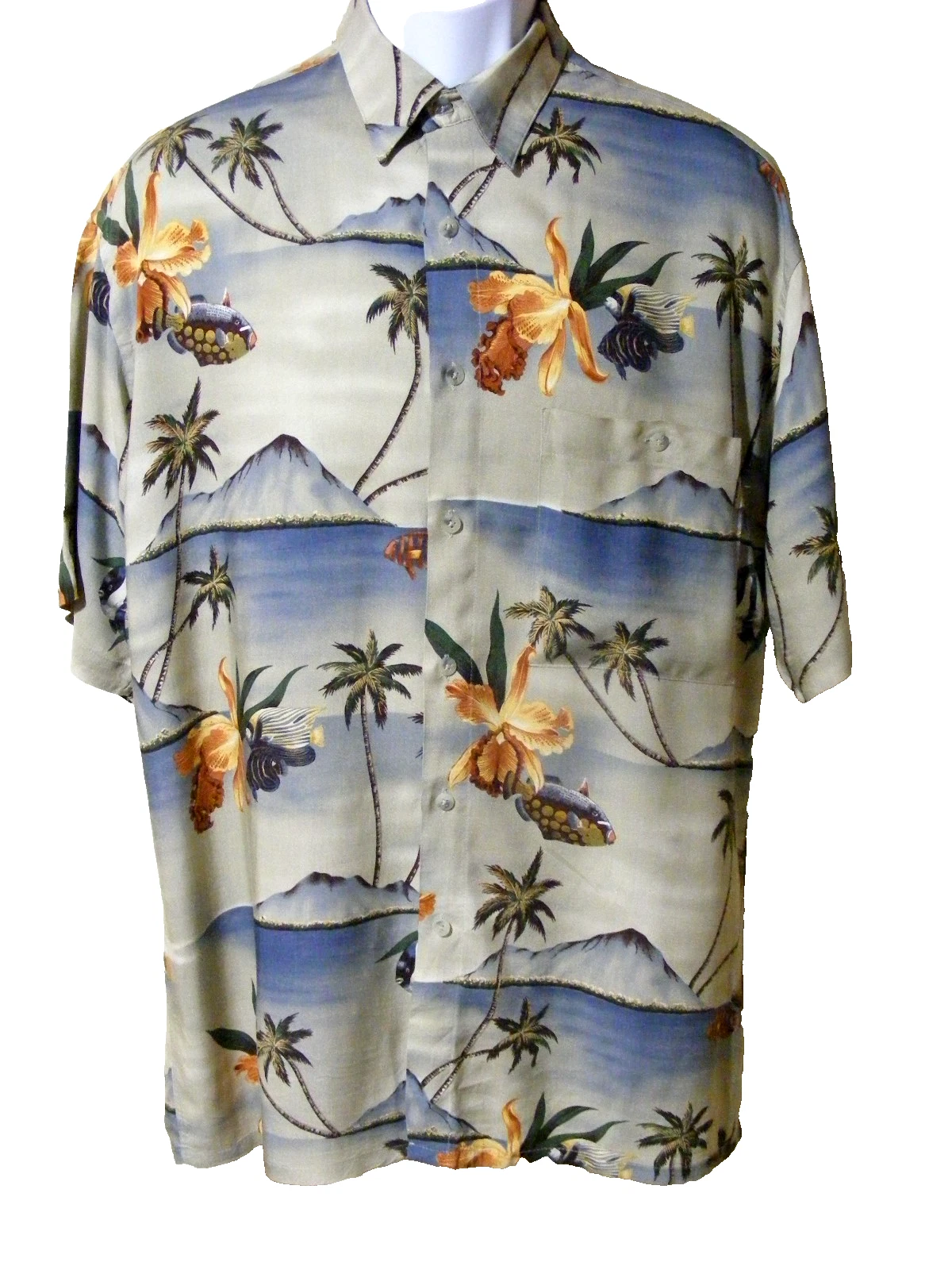 PIERRE CARDIN HAWAIIAN ALOHA SHIRT BUTTON UP TROPICAL ORCHIDS PALM TREES RAYON M