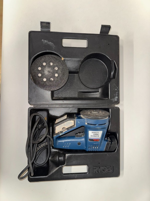 Bosch Corded Orbital Sander w/ Case - Works Well!