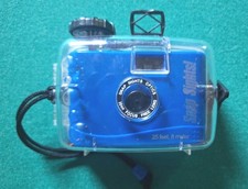 'Snap Sights Underwater Camera - 35mm Focus Free - Waterproof to 100ft