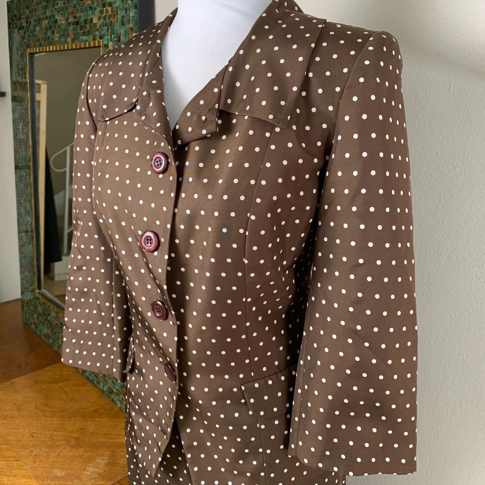 复古 Donna Morgan 尺寸 8 纯丝绸西装裙带西装外套夹克套装圆点  — 第 2/4 张图片