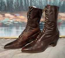 Antique Women  s Victorian Brown Leather 18 Eyelet Lace Up Boots Great Condition 