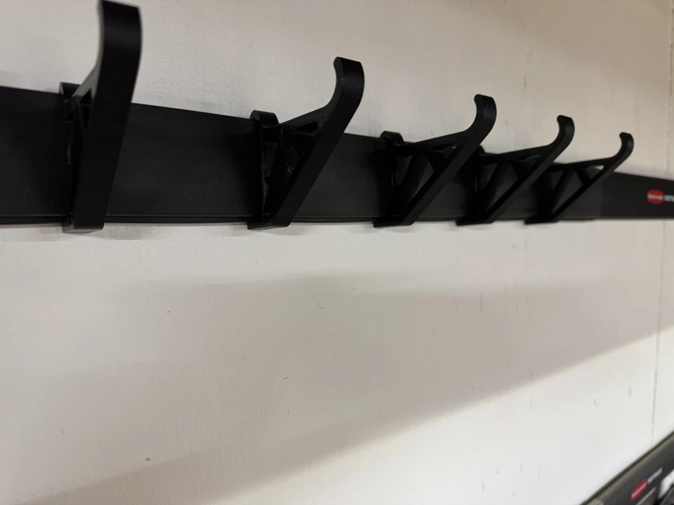 Paquete de 8 ganchos de vía rápida Rubbermaid más fuertes mejorados accesorios Foto 4 de 4