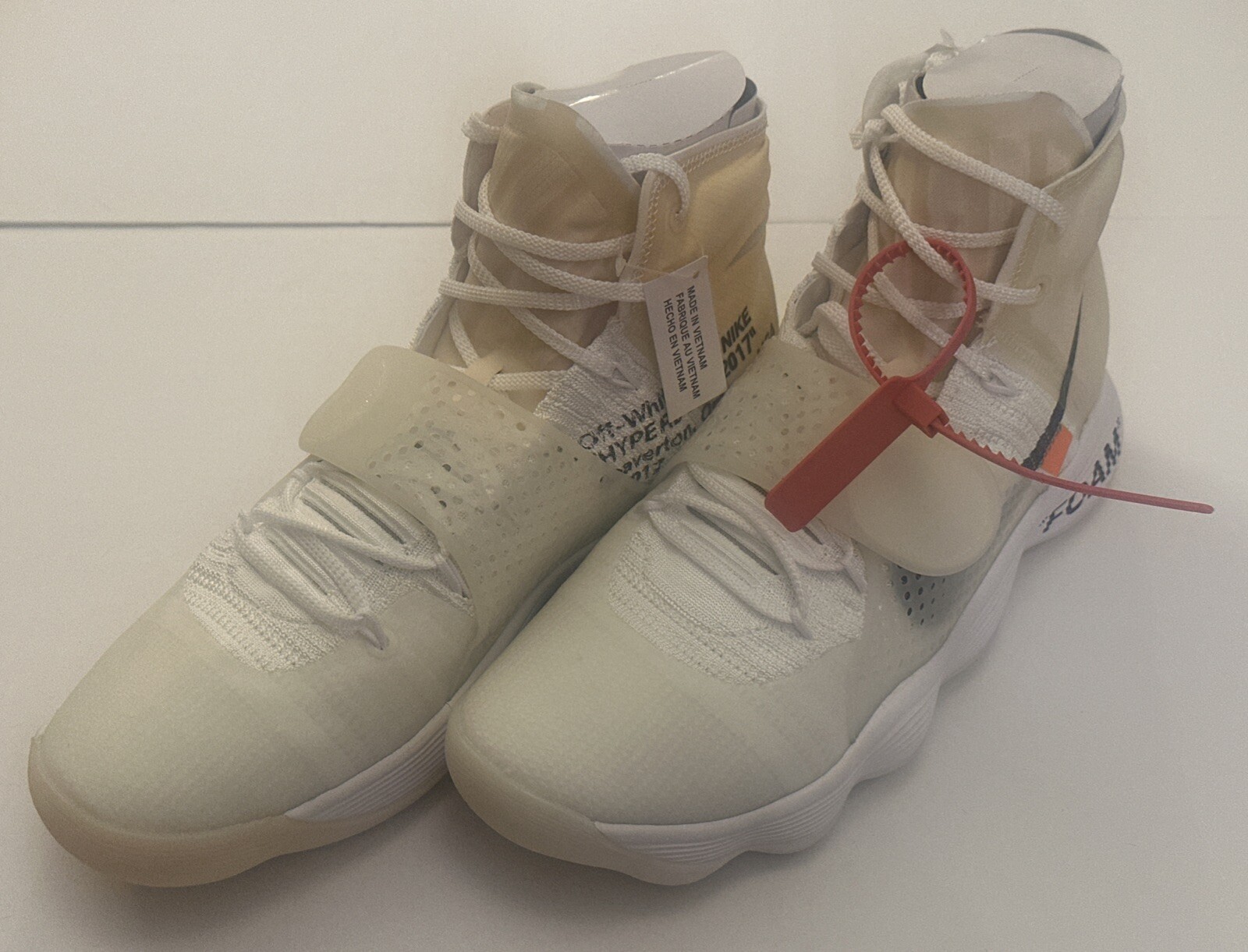 OFF WHITE X NIKE Nike x Off White React Hyperdunk 2017 Flyknit "The Ten" Taglia 13 Nuove con scatola