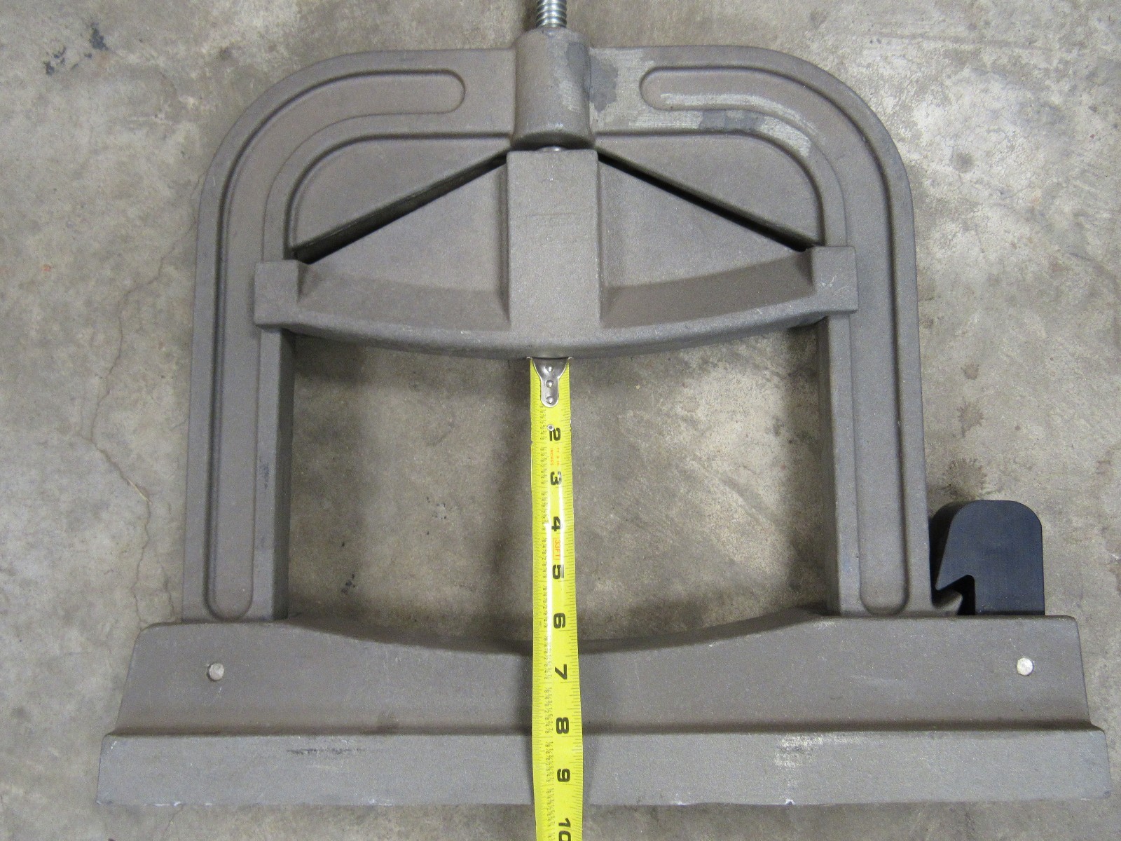 Picture 4 of 9