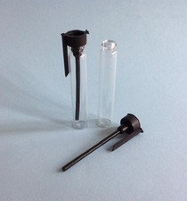 150 pcs 2ML Pefume Sample Vial Glass Bottle With Lids